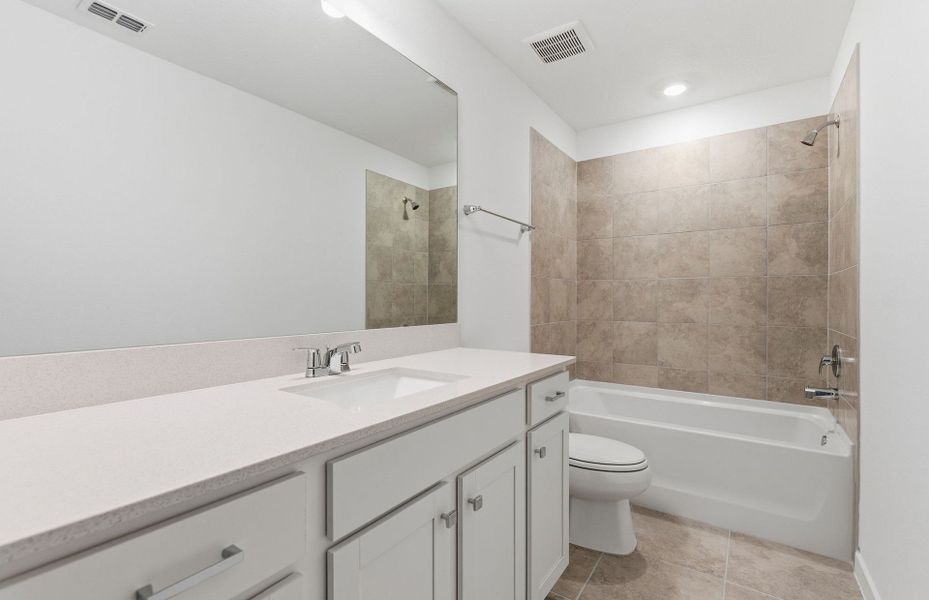 Furnished interior view inside a new home in Pioneer Ranch, Ocala (Image 9).
