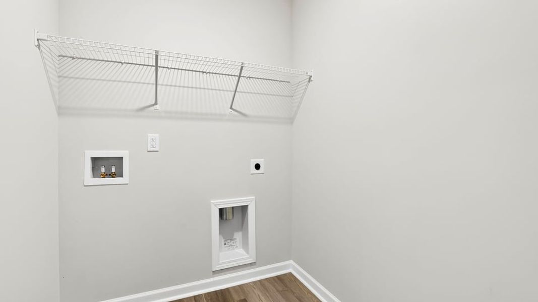 Spacious, unfurnished interior of a new home in Cloverdale Hills, Piedmont (Image 35). Spacious, unfurnished interior of a new home in Cloverdale Hills, Piedmont (Image 35).