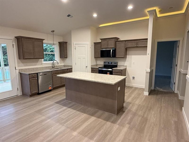Furnished interior view inside a new home in Davis Heights, Inman (Image 6).