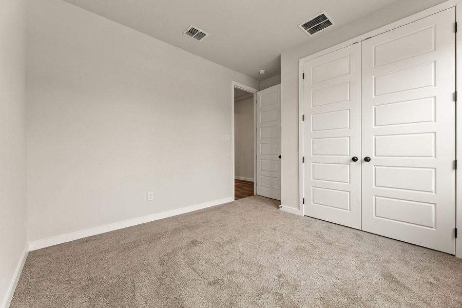Spacious, unfurnished interior of a new home in La Cima, San Marcos (Image 15).