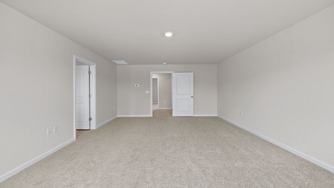 Spacious, unfurnished interior of a new home in Durbin Meadows Traditions, Fountain Inn (Image 28). Spacious, unfurnished interior of a new home in Durbin Meadows Traditions, Fountain Inn (Image 28).