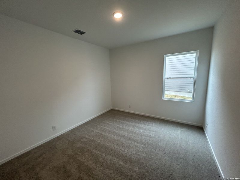 Spacious, unfurnished interior of a new home in Meadows at Hennersby Hollow 40's, San Antonio (Image 11). Spacious, unfurnished interior of a new home in Meadows at Hennersby Hollow 40's, San Antonio (Image 11).
