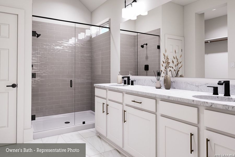 Furnished interior view inside a new home in , New Braunfels (Image 10).