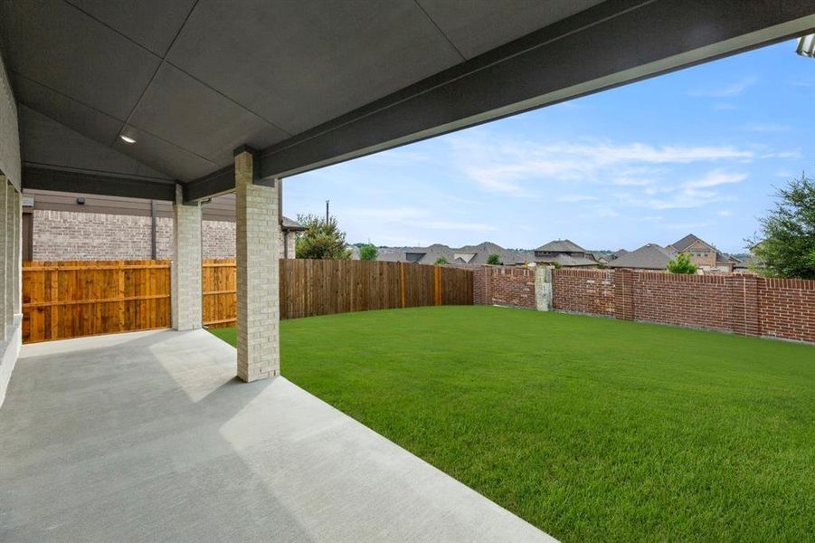 Image 36 of a home in Woodcreek. Image 36 of a home in Woodcreek.