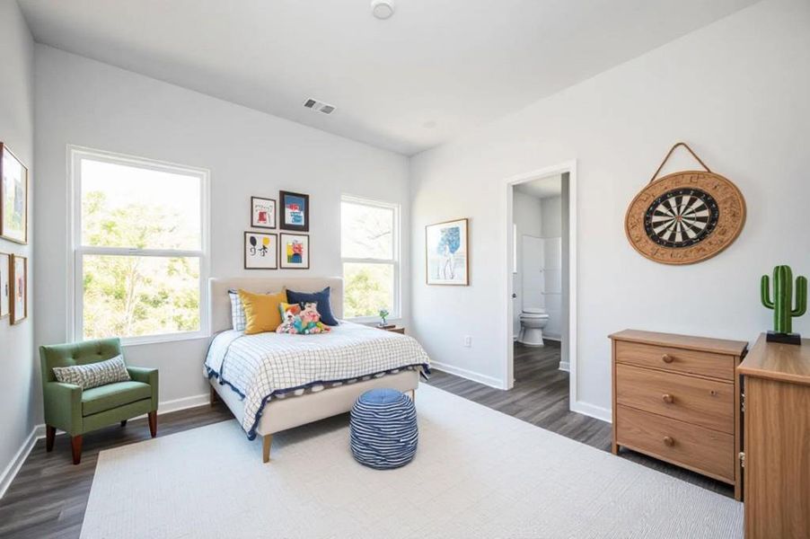 Furnished interior view inside a new home in , Atlanta (Image 11).