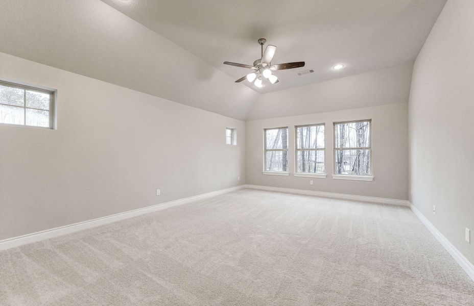 Spacious, unfurnished interior of a new home in The Highlands 55′, Porter (Image 35).