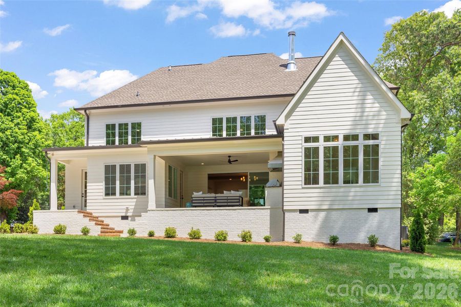 Exterior details and patio area of a home in , Charlotte (Image 4).