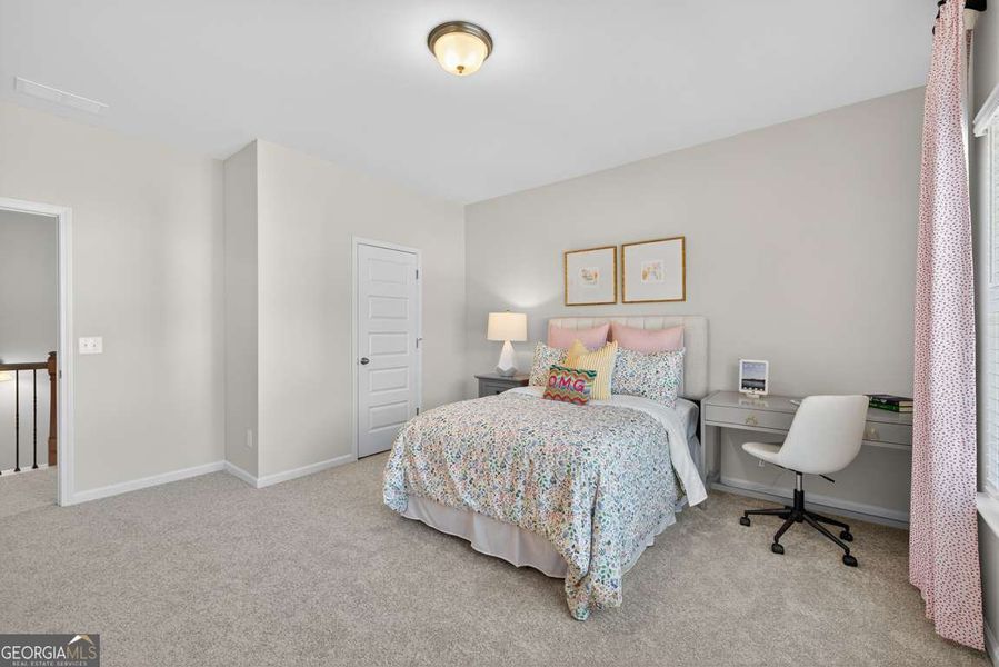 Furnished interior view inside a new home in Stonebridge North, Macon (Image 31).