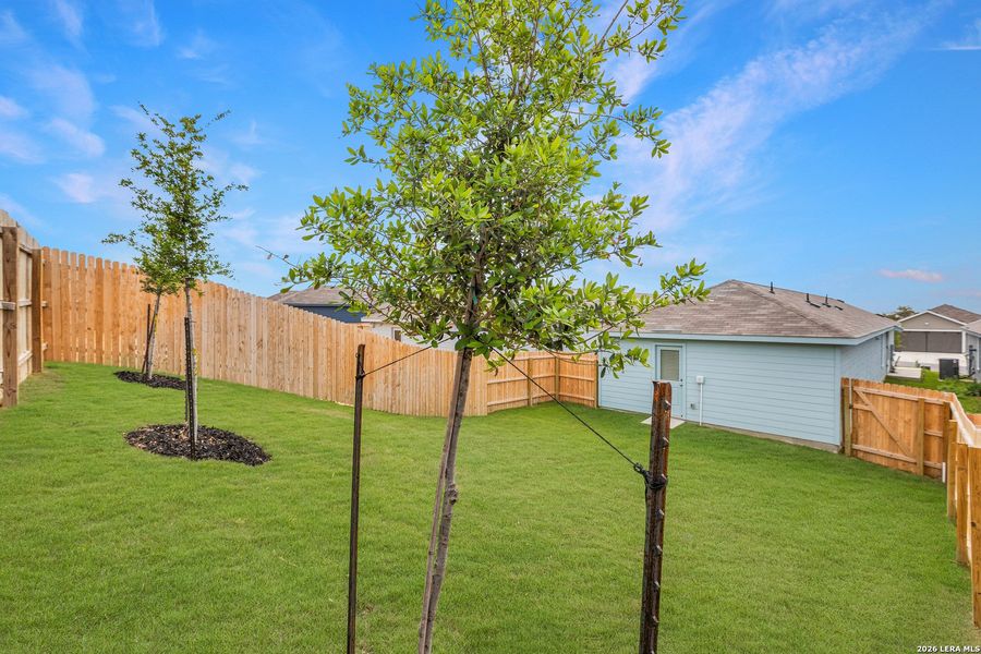 Exterior details and patio area of a home in Brookmill, San Antonio (Image 4).
