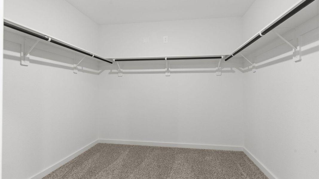 Spacious, unfurnished interior of a new home in Sorrento, Richmond (Image 20).