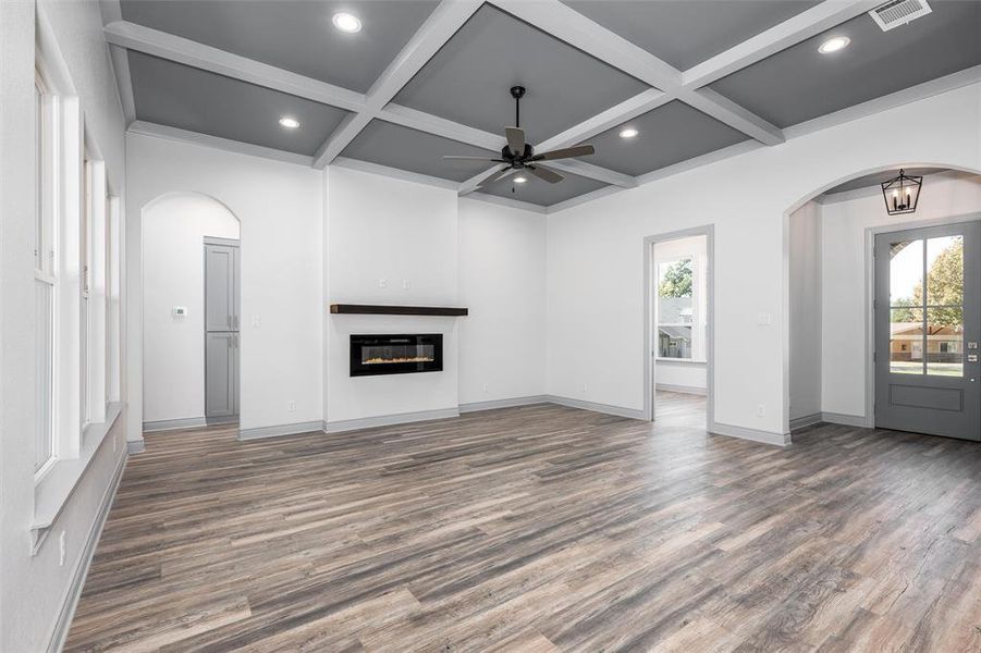 Spacious, unfurnished interior of a new home in , Enchanted Oaks (Image 40).