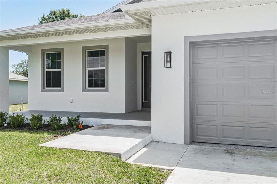 Exterior details and patio area of a home in , Rotonda West (Image 4).