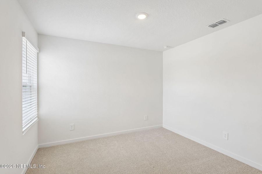 Spacious, unfurnished interior of a new home in Parkside at Shearwater, St. Augustine (Image 15).