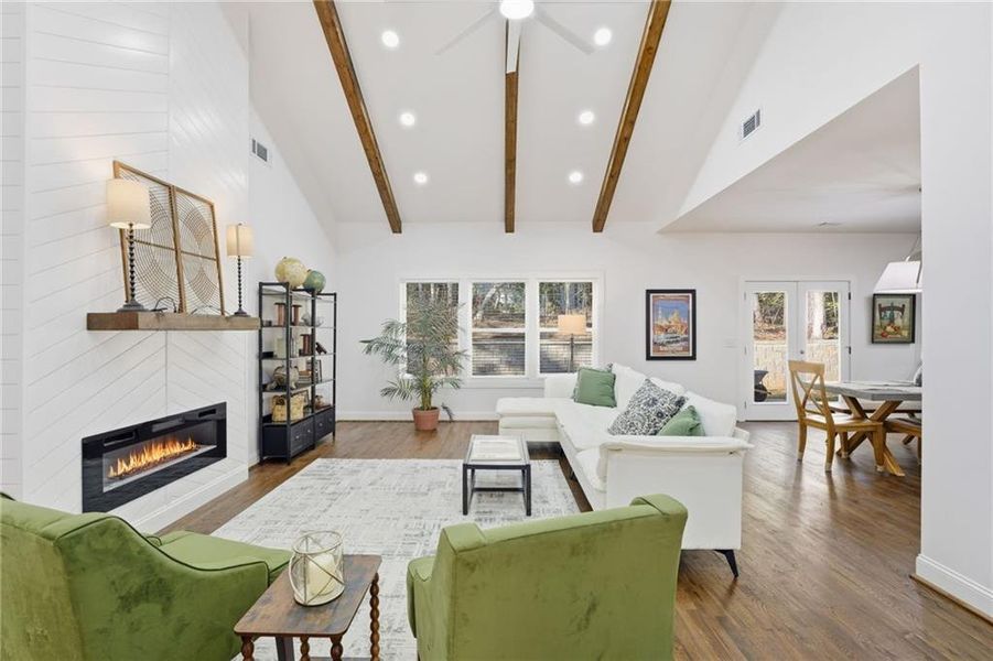 Image 42 of a home in .