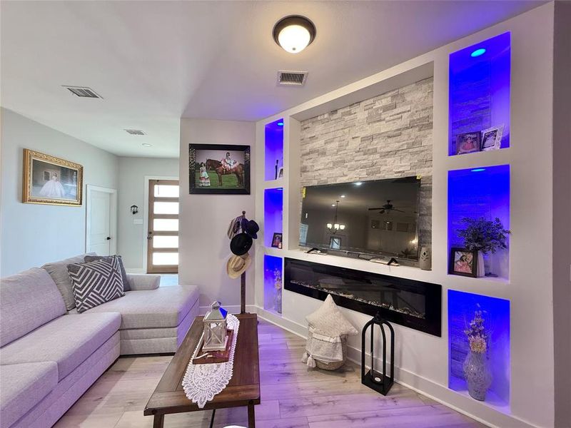 Furnished interior view inside a new home in , Terrell (Image 16).
