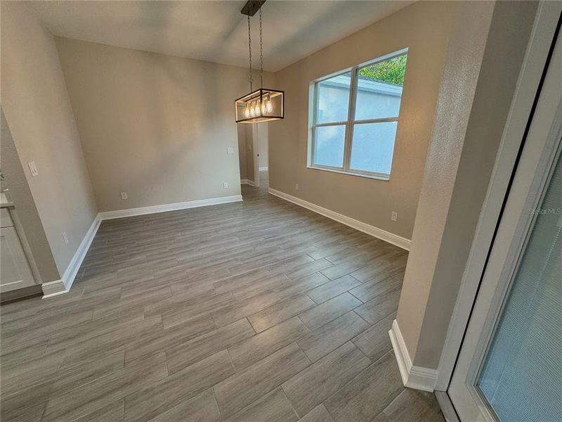 Spacious, unfurnished interior of a new home in , Dade City (Image 38).