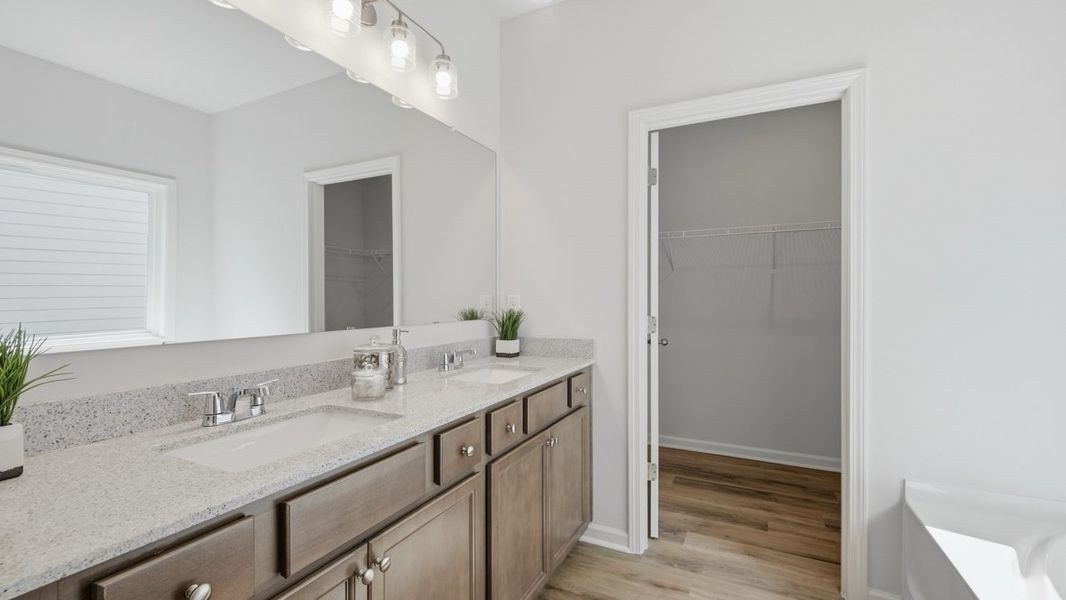 Representative furnished interior of a home built from the Belfort by D.R. Horton in Hamptons at Riverwood North, Dallas (Image 16).