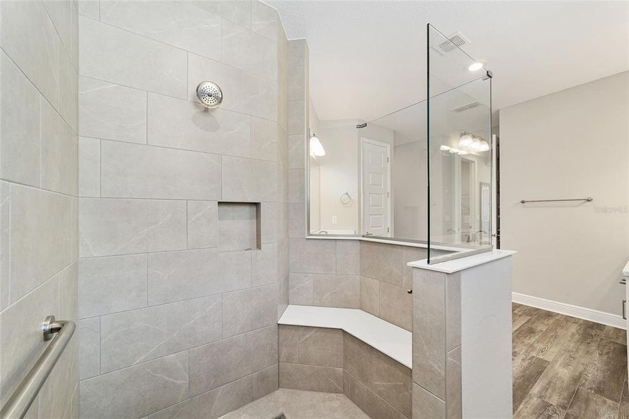 Image 60 of a home in .