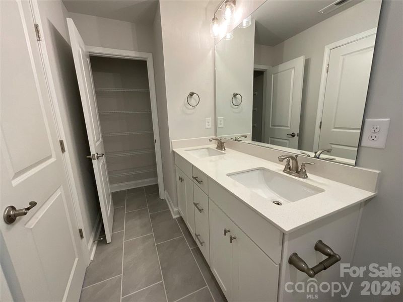 Hallway bathroom upstairs Hallway bathroom upstairs