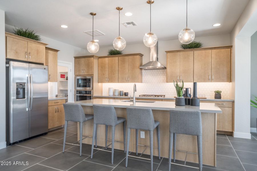 7921 E. Raleigh Avenue 7921 E. Raleigh Avenue