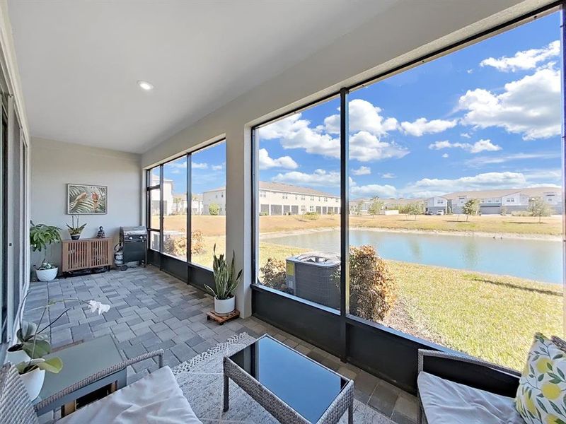 Exterior details and patio area of a home in , Lutz (Image 22).