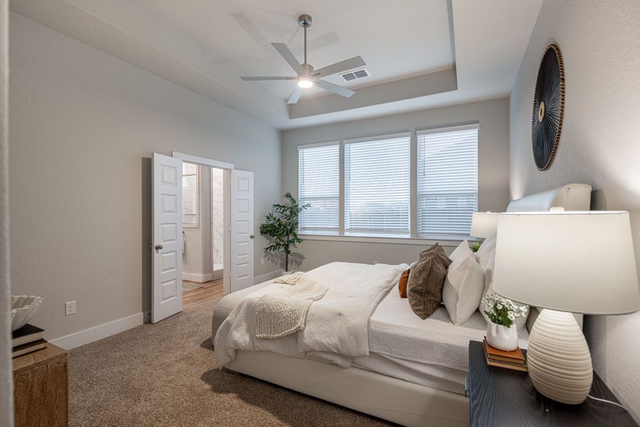 Furnished interior view inside a new home in Stillwater Ranch, San Antonio (Image 18). Furnished interior view inside a new home in Stillwater Ranch, San Antonio (Image 18).