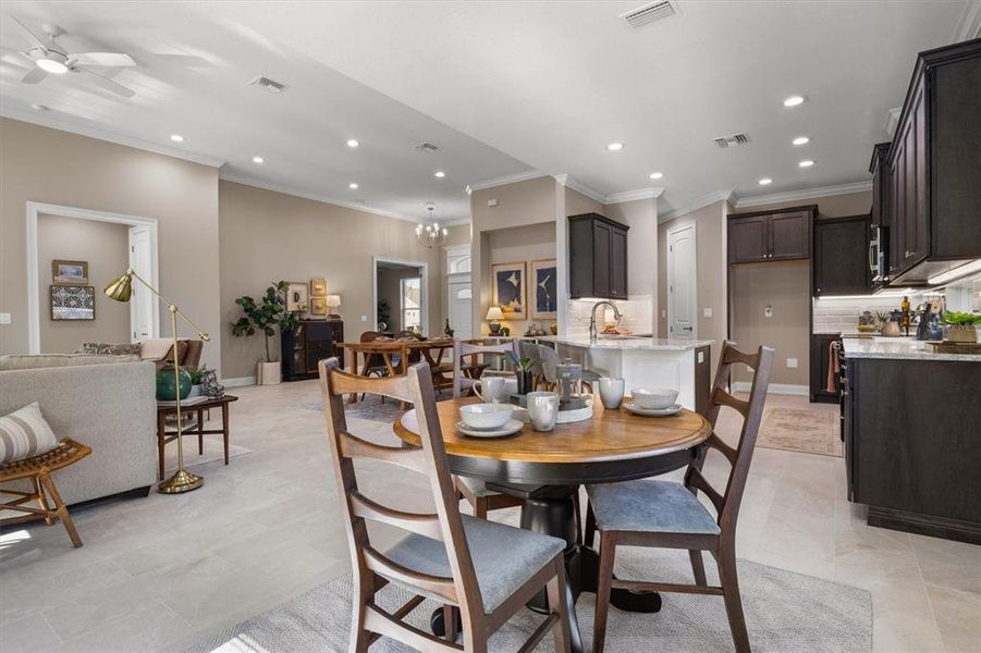 Community amenities in Lake James, Lakeland (Image 59).