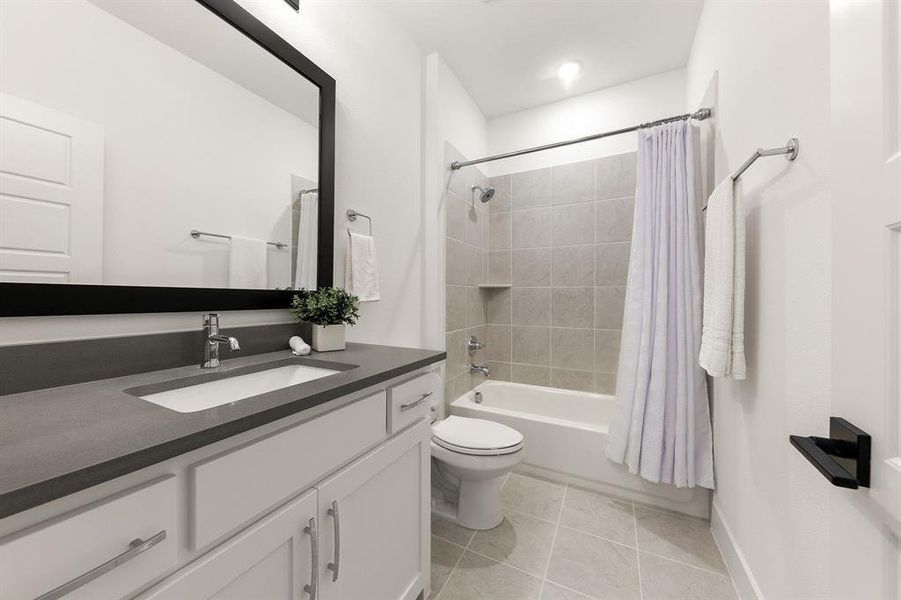 Furnished interior view inside a new home in , Prosper (Image 23).