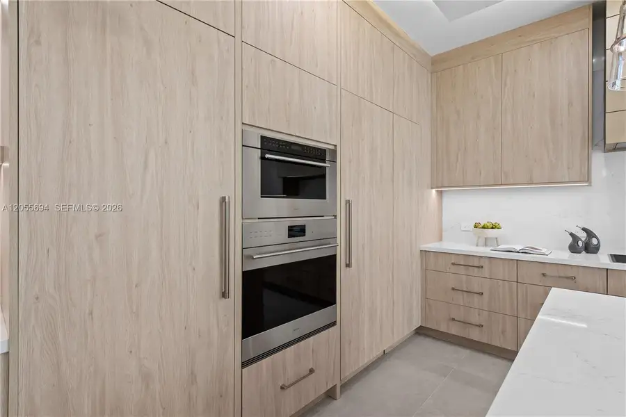 Furnished interior view inside a new home in , Fort Lauderdale (Image 64).