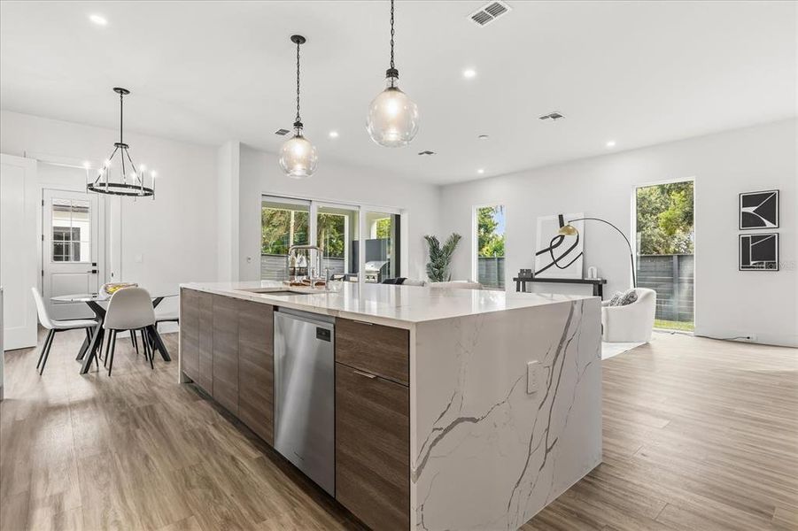 Furnished interior view inside a new home in , Orlando (Image 19).