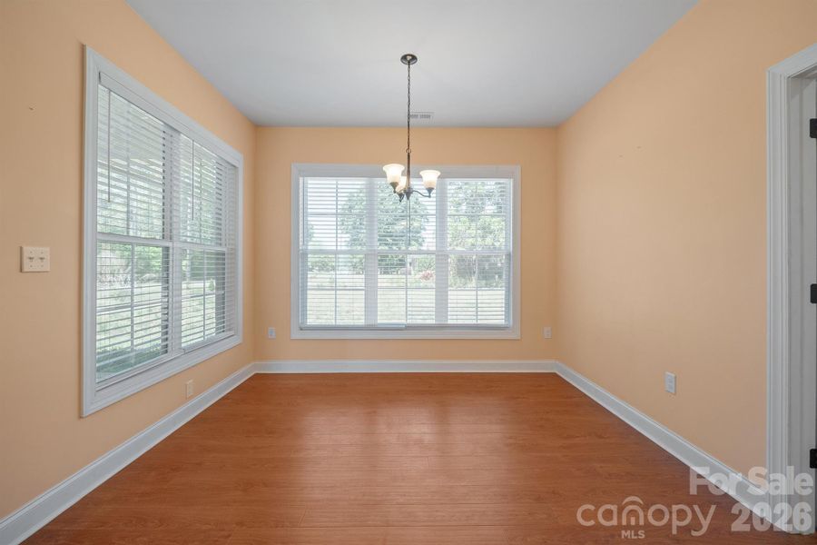 Spacious, unfurnished interior of a new home in , Kings Mountain (Image 25).
