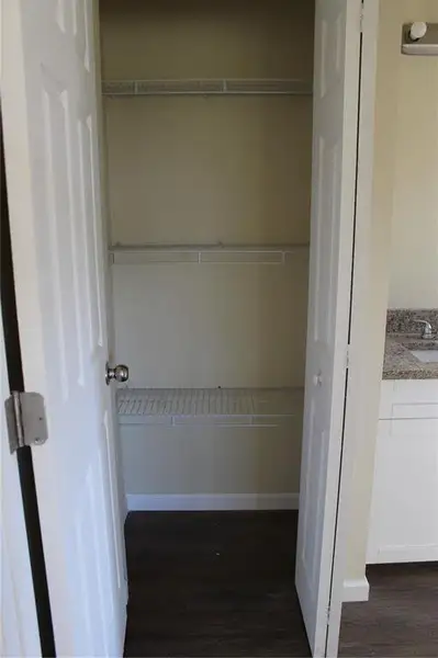 Image 16 of a home in . Image 16 of a home in .