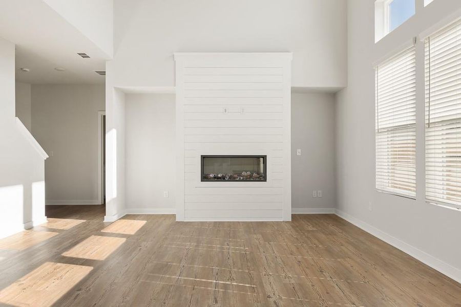 Spacious, unfurnished interior of a new home in Parkview Estates, South Fulton (Image 14).