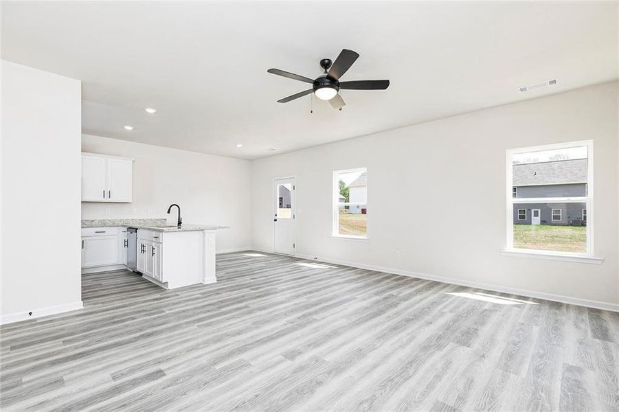 Spacious, unfurnished interior of a new home in Lake Preserve at Jackson Trail, Jefferson (Image 14). Spacious, unfurnished interior of a new home in Lake Preserve at Jackson Trail, Jefferson (Image 14).