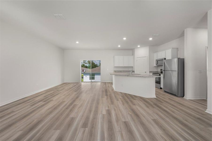 Spacious, unfurnished interior of a new home in Poinciana, Poinciana (Image 9). Spacious, unfurnished interior of a new home in Poinciana, Poinciana (Image 9).