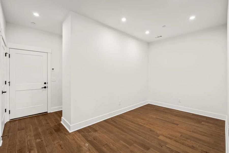 The Neilson A Home Office