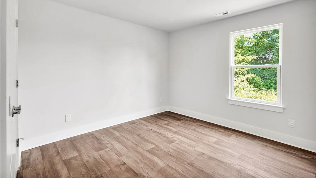 Spacious, unfurnished interior of a new home in Merchant Point, Jacksonville (Image 25). Spacious, unfurnished interior of a new home in Merchant Point, Jacksonville (Image 25).