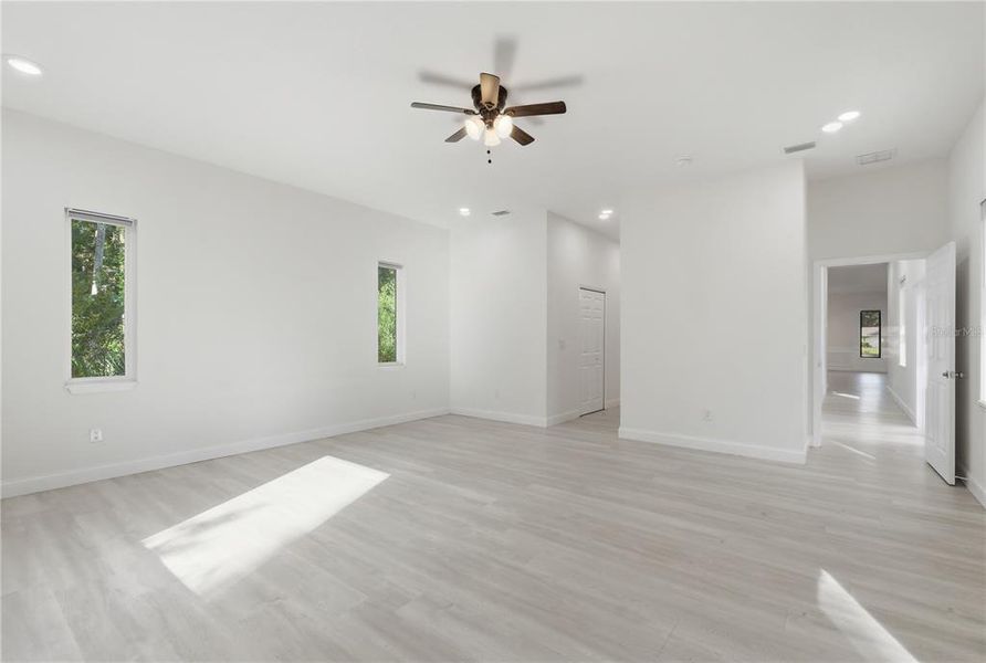 Spacious, unfurnished interior of a new home in , Palm Coast (Image 32). Spacious, unfurnished interior of a new home in , Palm Coast (Image 32).