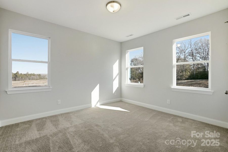 Guest bedroom- main level