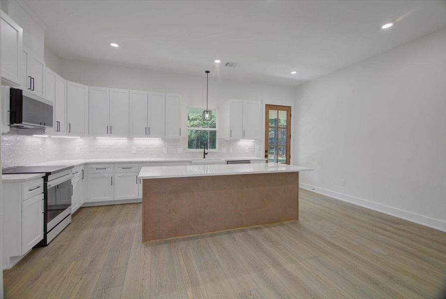 Furnished interior view inside a new home in , Dayton (Image 9). Furnished interior view inside a new home in , Dayton (Image 9).
