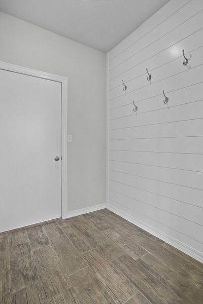 Representative unfurnished interior of a home built from the Blue Agave by View Homes in Paseos Del Este, Horizon City (Image 26).