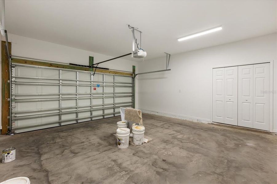 Spacious, unfurnished interior of a new home in , Clermont (Image 13). Spacious, unfurnished interior of a new home in , Clermont (Image 13).
