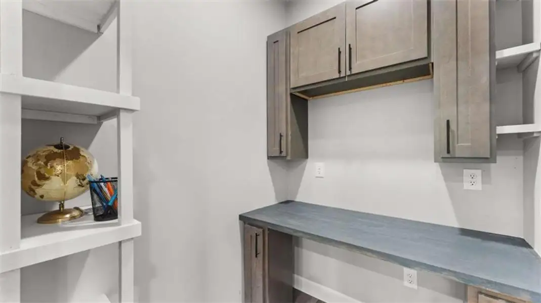 Image 24 of a home in .