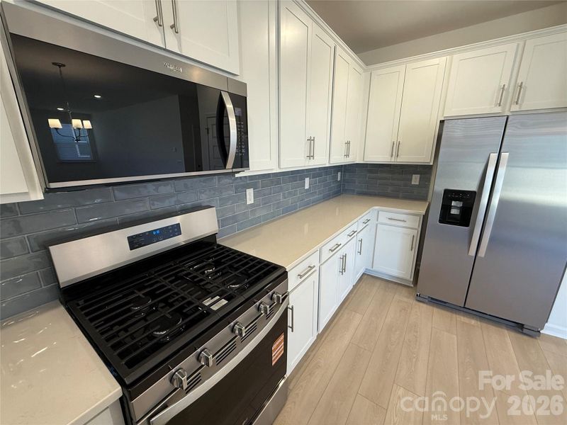 Furnished interior view inside a new home in Wellington Pointe Classic, Monroe (Image 10).