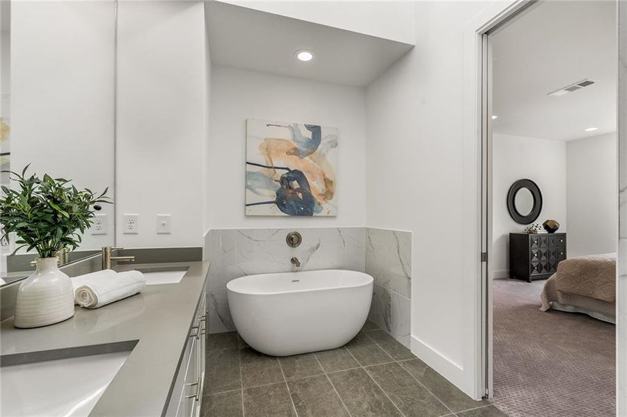 Furnished interior view inside a new home in , Atlanta (Image 14).