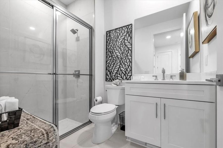 Furnished interior view inside a new home in , Venice (Image 15).