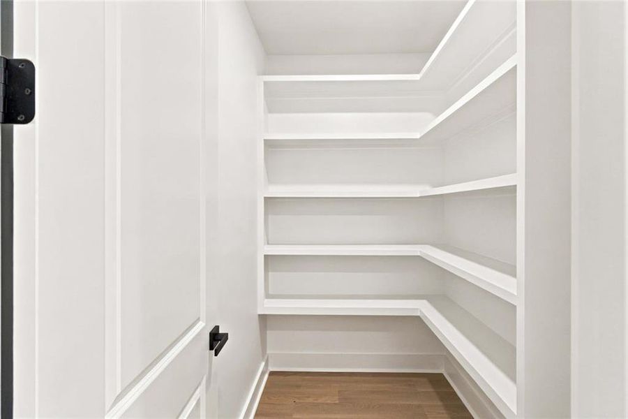 Spacious, unfurnished interior of a new home in , Griffin (Image 67).