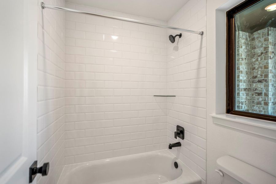 Close-up of interior finishes inside a home in Colton, Montgomery (Image 20).