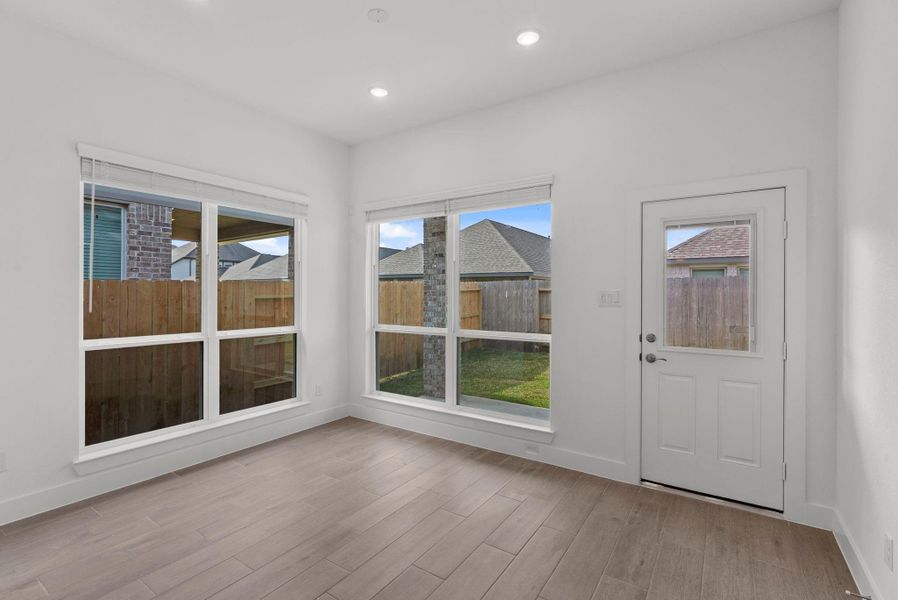 Spacious, unfurnished interior of a new home in Emory Glen, Magnolia (Image 23).