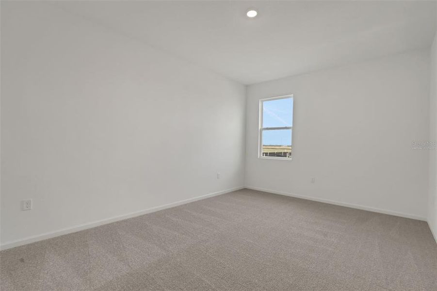 Spacious, unfurnished interior of a new home in Annabelle Estates, Lake Wales (Image 21).